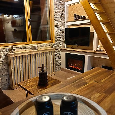 Petit Ours Blanc Apartment Greolieres Bagian luar foto